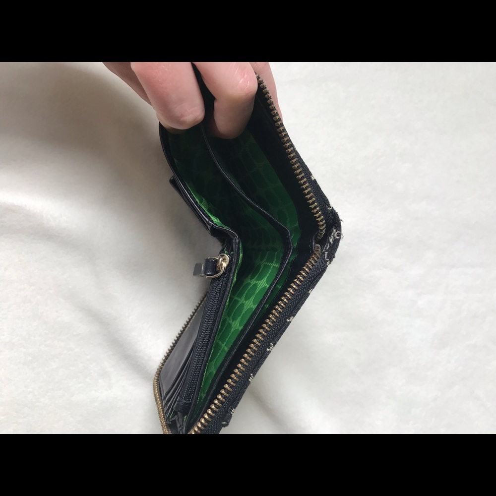 Kate Spade Wallet - Picture 5 of 8